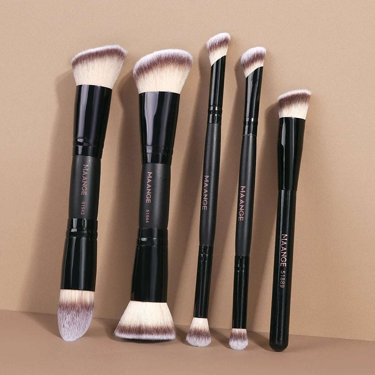 MAANGE Set de 5 brochas de maquillaje: incluye brochas para base, rubor, corrector y sombras de ojos. Kit multifuncional de brochas profesionales para maquillaje.