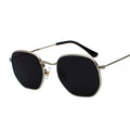 Gafas de sol hexagonales 2024 para hombre y mujer, estilo de marca. Ideales para conducir, uso diario y actividades al aire libre. Lentes modernos con protección UV400, elegantes y resistentes.