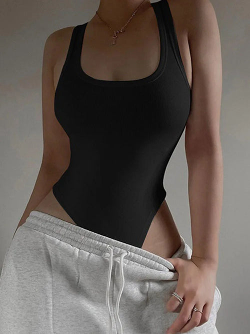 Body de punto sin mangas para mujer. Diseño ajustado tipo bodycon con estilo sexy, escote halter y hombros descubiertos. Casual y moderno, ideal para verano, streetwear y clubwear.