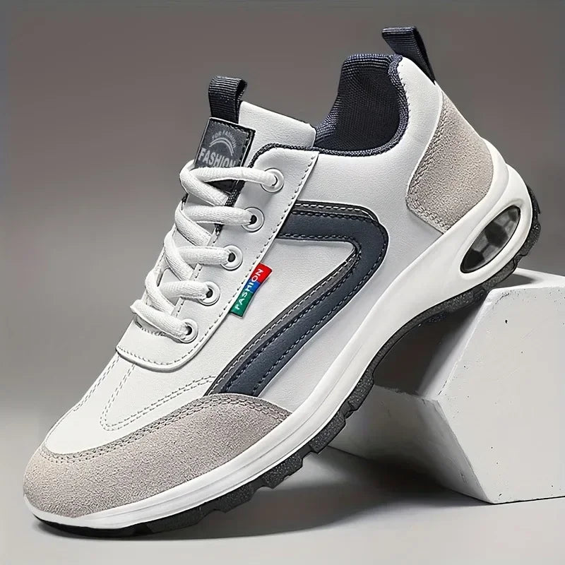 Zapatillas deportivas modernas para hombre, ligeras y transpirables, con suela antideslizante, detalles en ante, ideales para actividades al aire libre y para el uso diario.
