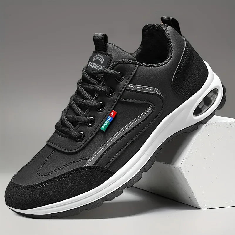Zapatillas deportivas modernas para hombre, ligeras y transpirables, con suela antideslizante, detalles en ante, ideales para actividades al aire libre y para el uso diario.