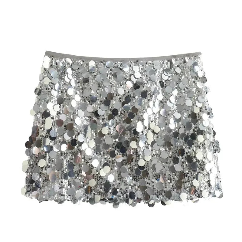Falda mini de lentejuelas plateadas para mujer. Diseño de cintura alta con acabado brillante y estilo elegante. Moderna y llamativa, ideal para fiestas y looks Y2K.