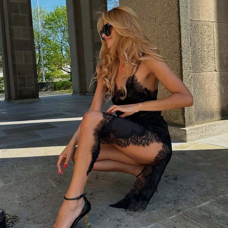 Vestido lencero de encaje para mujer 2025. Vestido corto negro con espalda descubierta y diseño asimétrico, ideal para fiestas. Con acabado satinado y estilo sexy, perfecto para el verano.