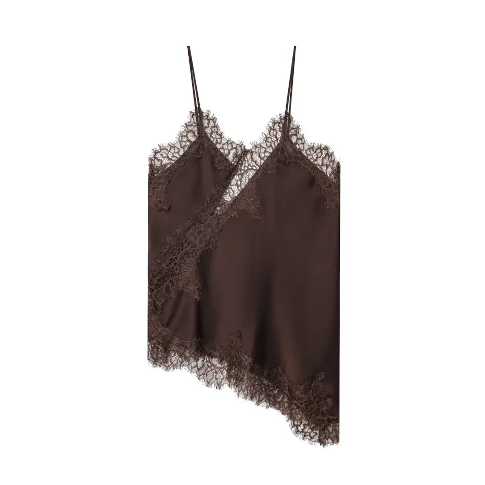 Top elegante de encaje para mujer con diseño asimétrico y patchwork. Sin mangas, con espalda descubierta y escote en V. Estilo sexy y ligero, ideal para el verano y looks frescos y sofisticados.