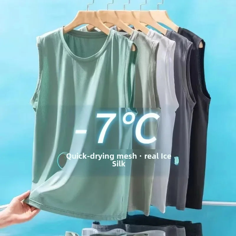 Camiseta sin mangas para hombre de tejido tipo seda fría y malla. Ligera y transpirable, ideal para el verano. Estilo deportivo casual, perfecta para uso diario o actividades al aire libre.