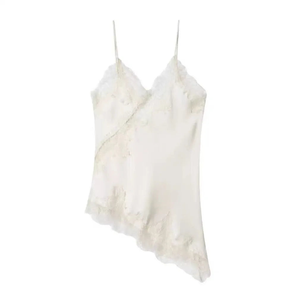 Top elegante de encaje para mujer con diseño asimétrico y patchwork. Sin mangas, con espalda descubierta y escote en V. Estilo sexy y ligero, ideal para el verano y looks frescos y sofisticados.