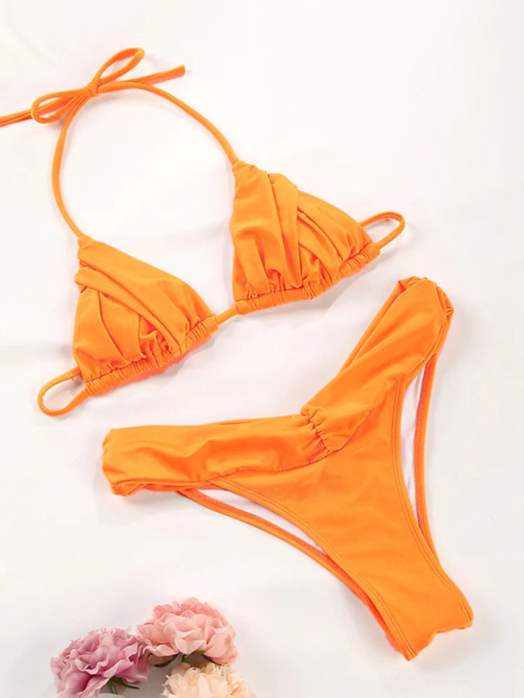 Conjunto de bikini sexy para mujer con diseño de pliegues y color liso. Bikini de triángulo con estilo micro, moderno y favorecedor, ideal para la playa, la piscina, vacaciones y días de verano.