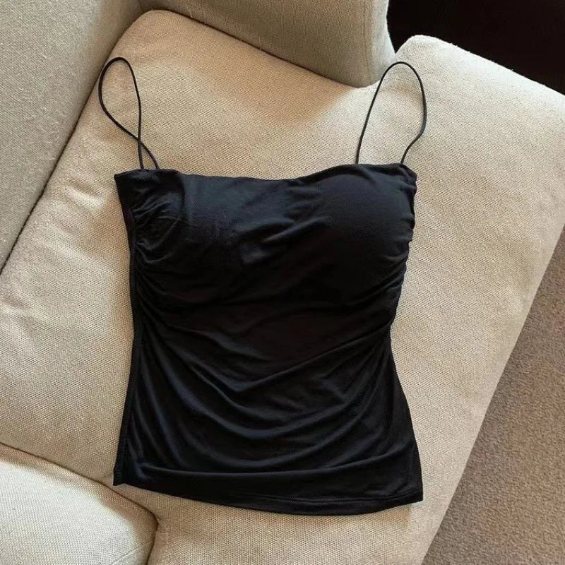Top halter para mujer con sujetador integrado y tejido elástico. Ideal para la playa, el uso diario y looks casuales. Diseño de verano inspirado en la moda coreana, cómodo, moderno y en tendencia.