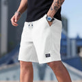 Shorts para hombre de estilo casual y deportivo. Fabricado en tejido texturizado transpirable, ideales para uso diario, playa y actividades deportivas. Diseño moderno y cómodo para un look versátil.