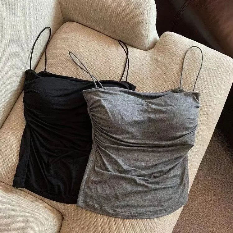 Top halter para mujer con sujetador integrado y tejido elástico. Ideal para la playa, el uso diario y looks casuales. Diseño de verano inspirado en la moda coreana, cómodo, moderno y en tendencia.