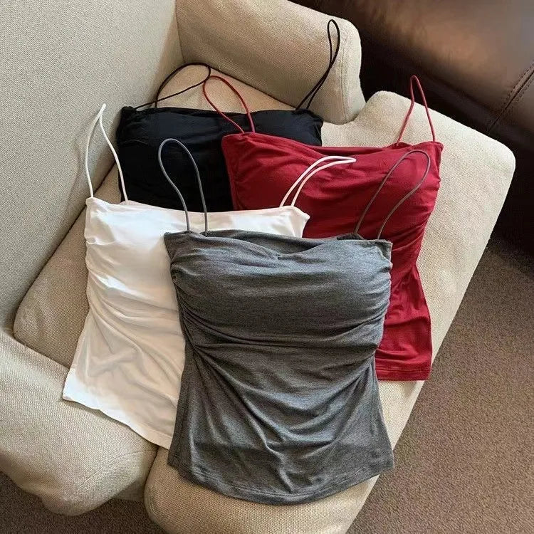 Top halter para mujer con sujetador integrado y tejido elástico. Ideal para la playa, el uso diario y looks casuales. Diseño de verano inspirado en la moda coreana, cómodo, moderno y en tendencia.